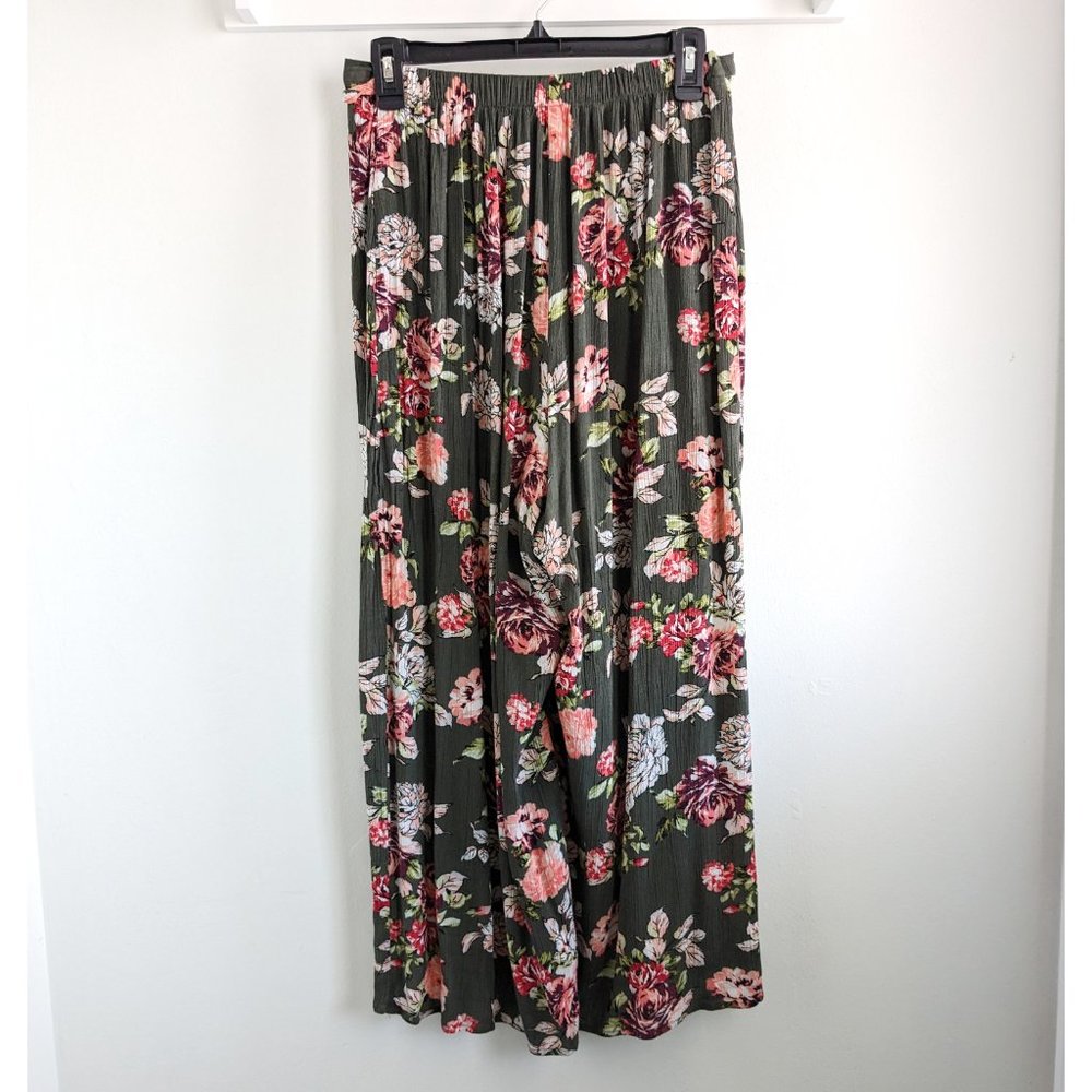 Xhilaration Small Split Leg Floral Olive High Rise Pants - Picture 3 of 12